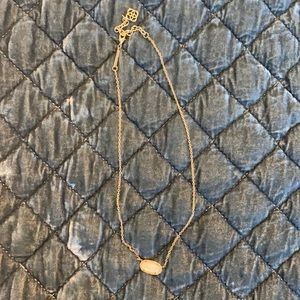 Kendra Scott necklace